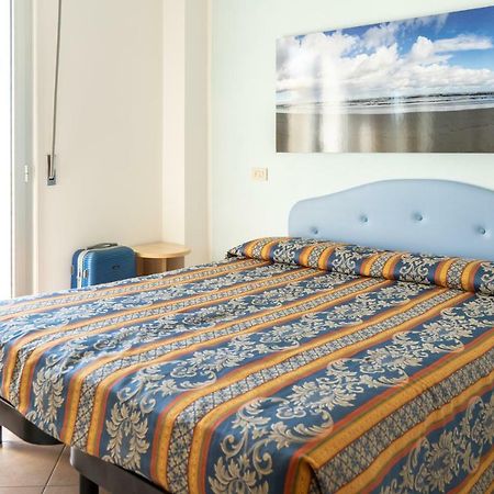 Hotel Tiglio Rimini Eksteriør billede