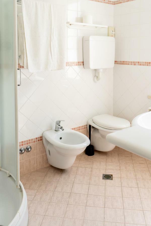Hotel Tiglio Rimini Eksteriør billede