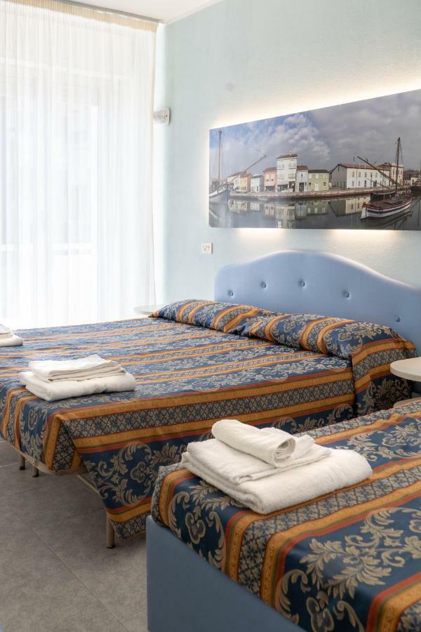 Hotel Tiglio Rimini Eksteriør billede