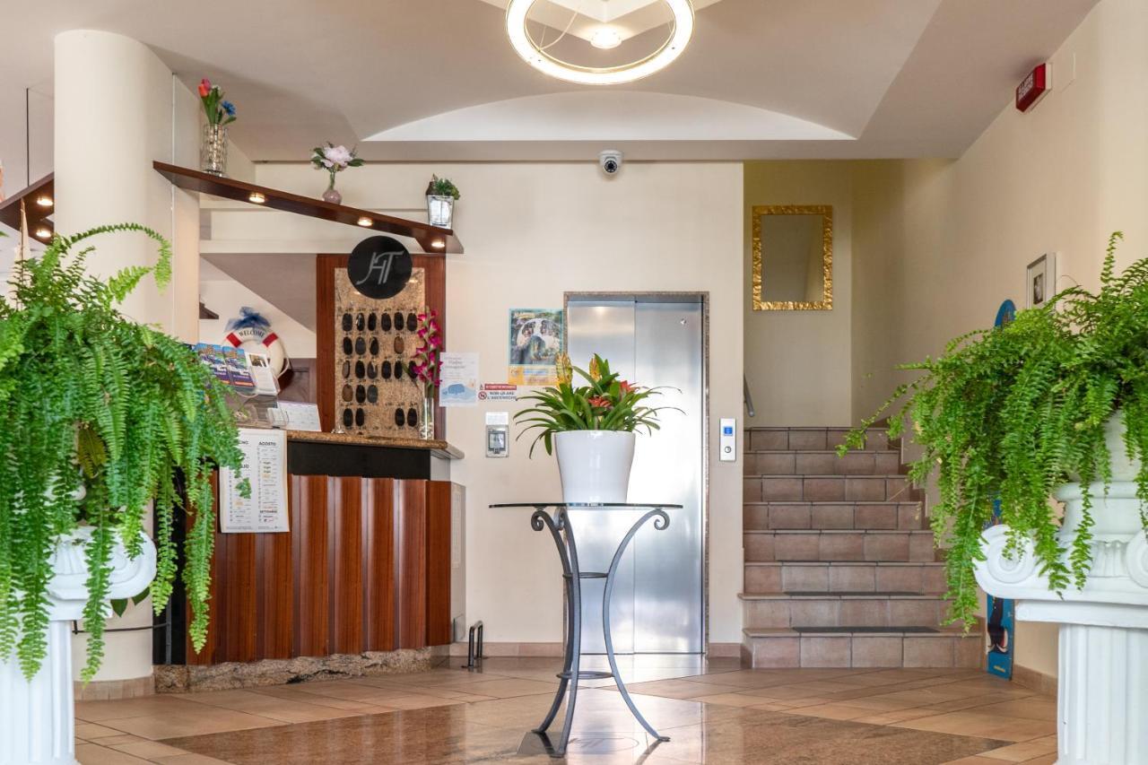 Hotel Tiglio Rimini Eksteriør billede